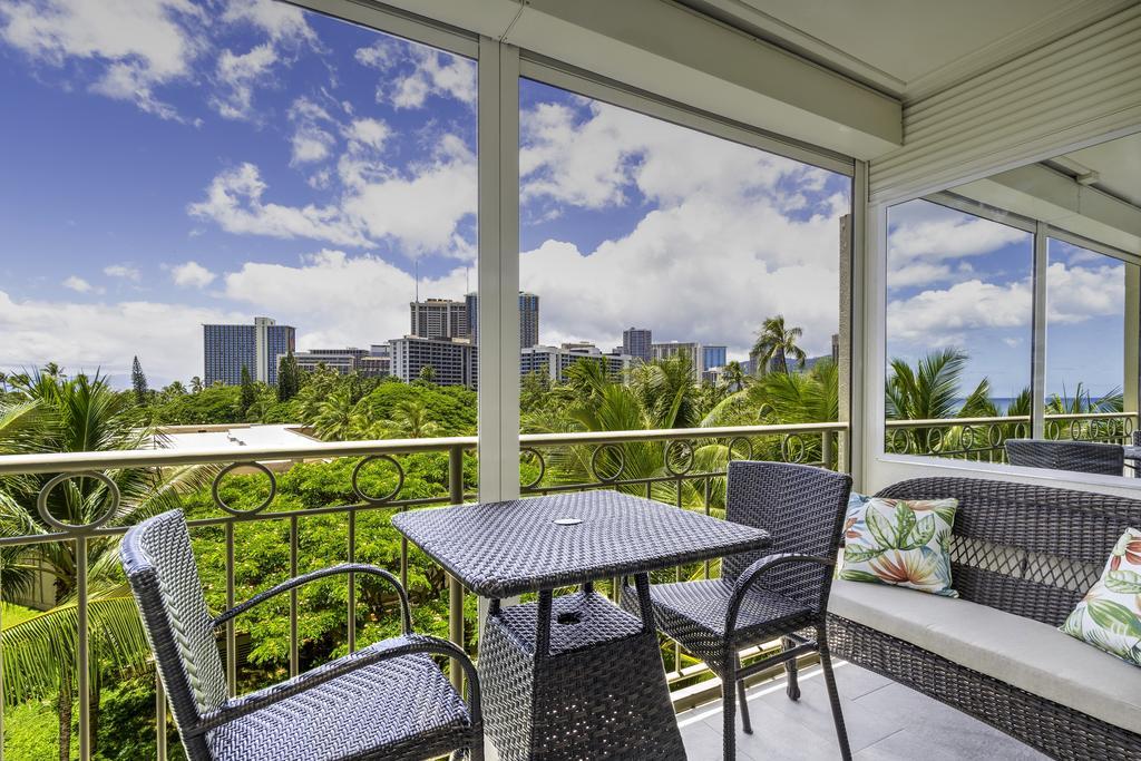 Waikiki Shore 515 Beachfront & Upgrade Apartamento Honolulu Exterior foto